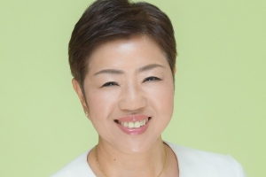 鈴木貴子の顔写真小